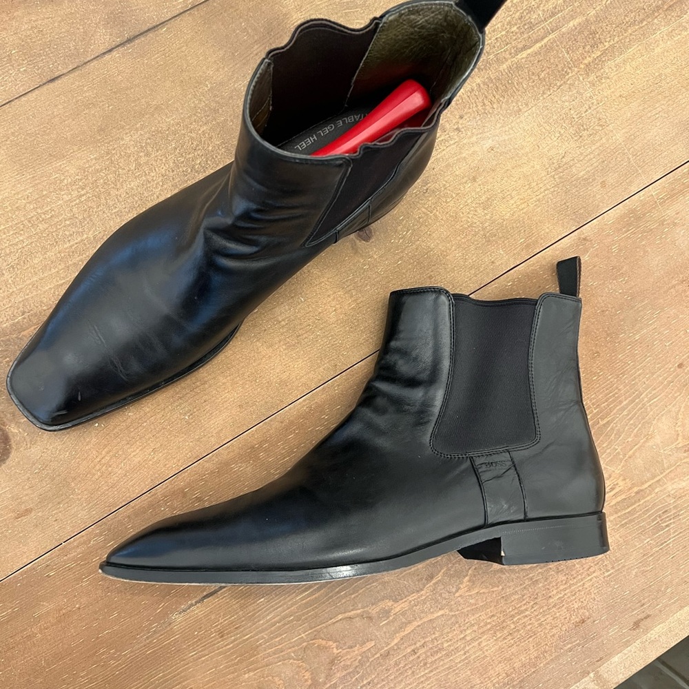 Men’s size 12 Hugo boss dress shoe boot